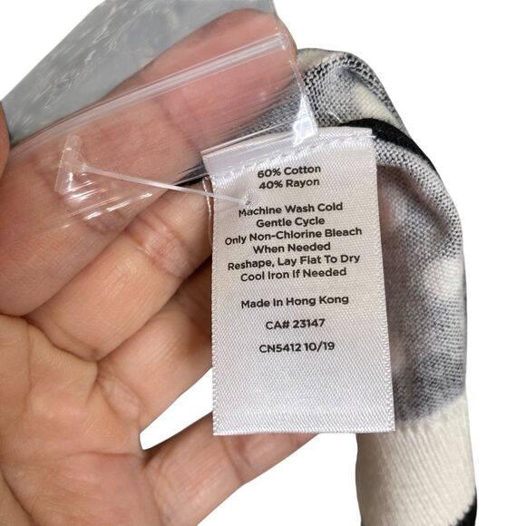 Talbots Sweater Top Womens Size L Black White Polkadot Button Front Long Sleeve - Picture 8 of 11